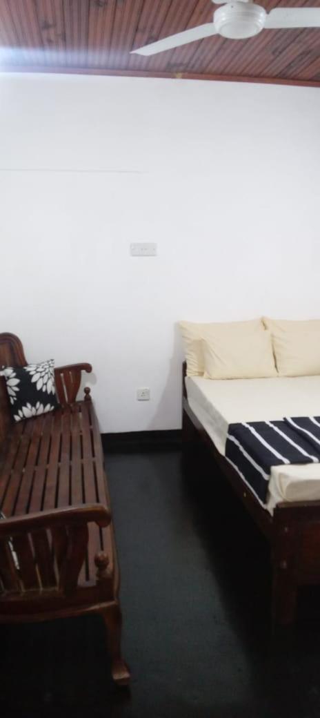Sky Villa Unawatuna Bagian luar foto