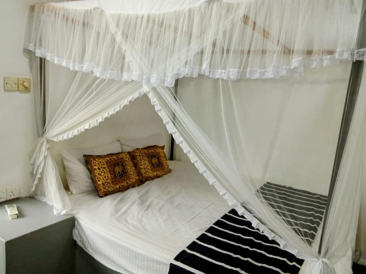 Sky Villa Unawatuna Bagian luar foto